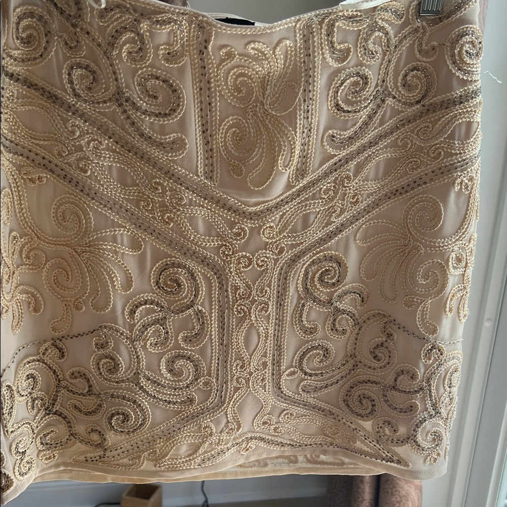 Verty Cream Embroidered Pencil Skirt - Picture 1 of 5